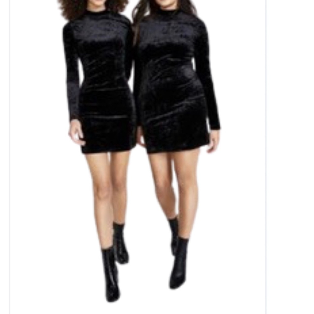 NWOT Velvet Mock Neck Long Sleeve Sheath Dress